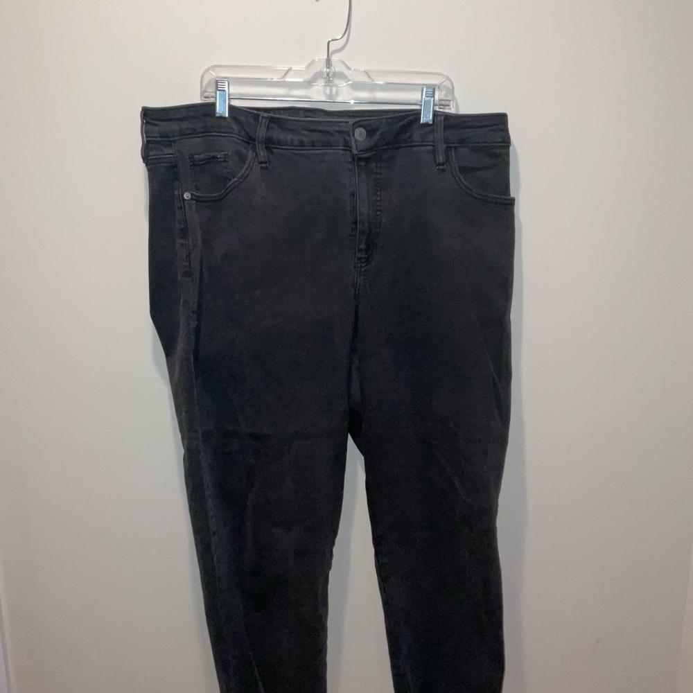 VERY GOOD CONDITION AVA & VIV BLACK STRAIGHT LEG JEANS SIZE 20W